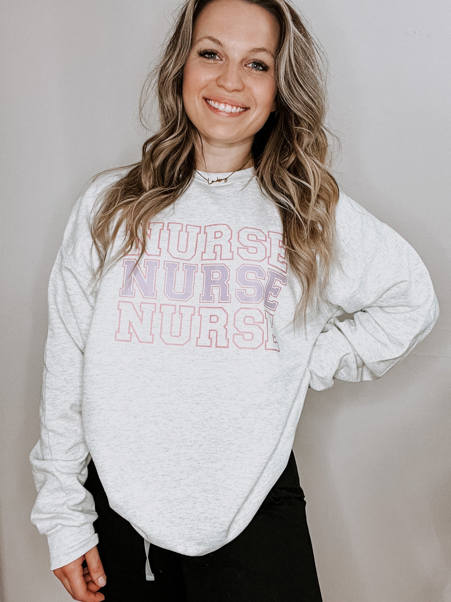 NURSE crewneck