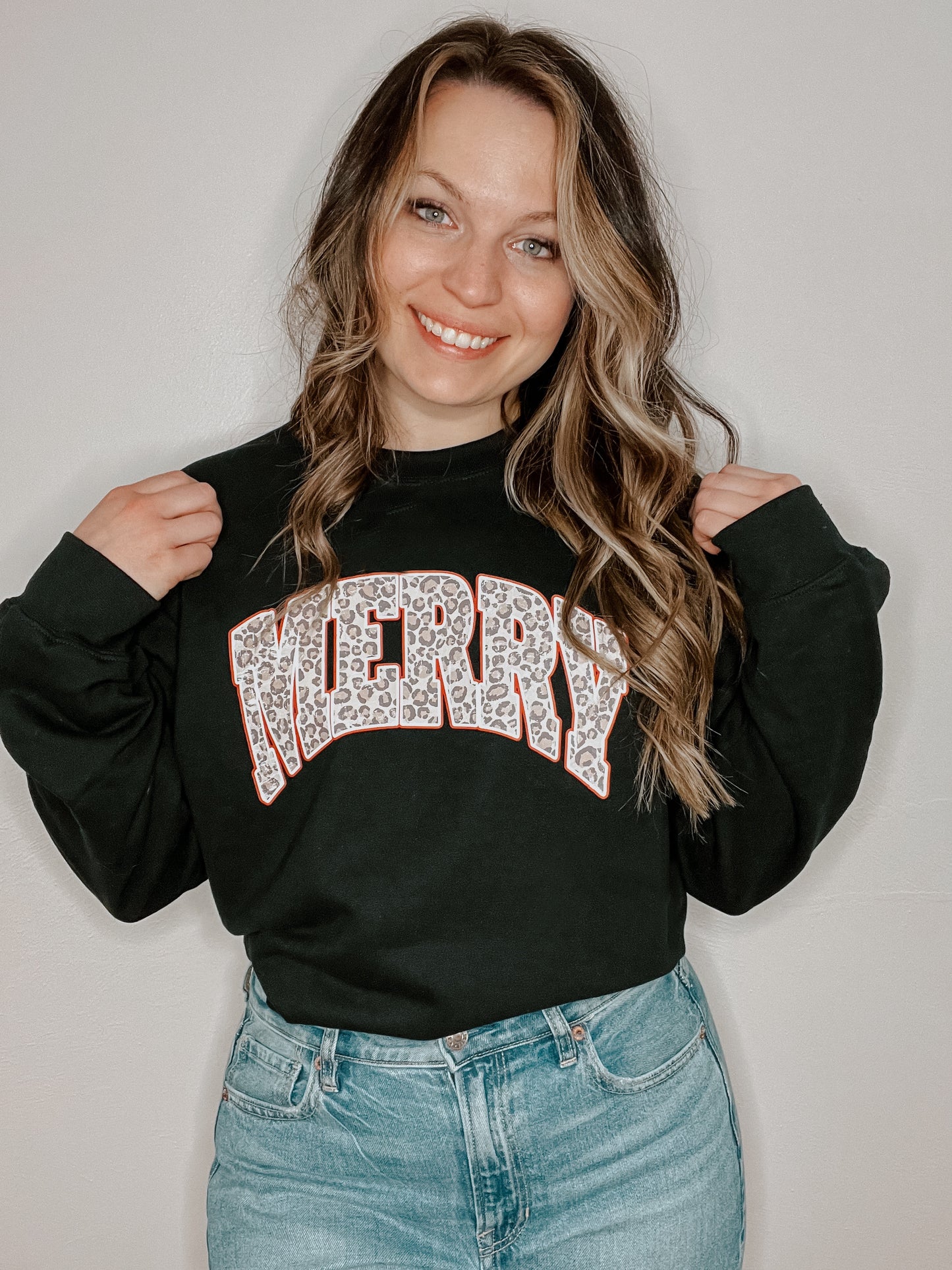 Merry Crewneck